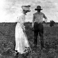 Dollie Daniel and Riley Alexander, 1909