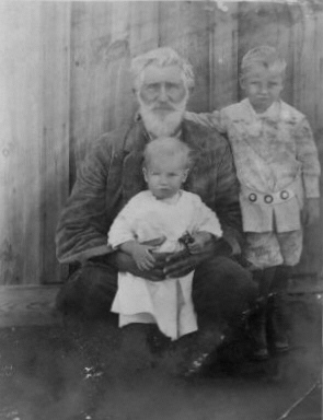 Joseph Henry Scales and Grandchildren in 1912